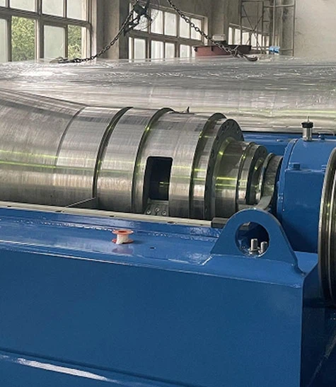 2-Centrifugeuse à décanteur de phase